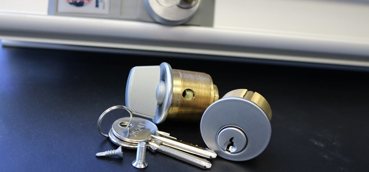 Commercial Lock Installation Bell